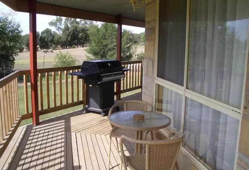 Aamiaismajoitus (B&B) Carolynnes Cottages