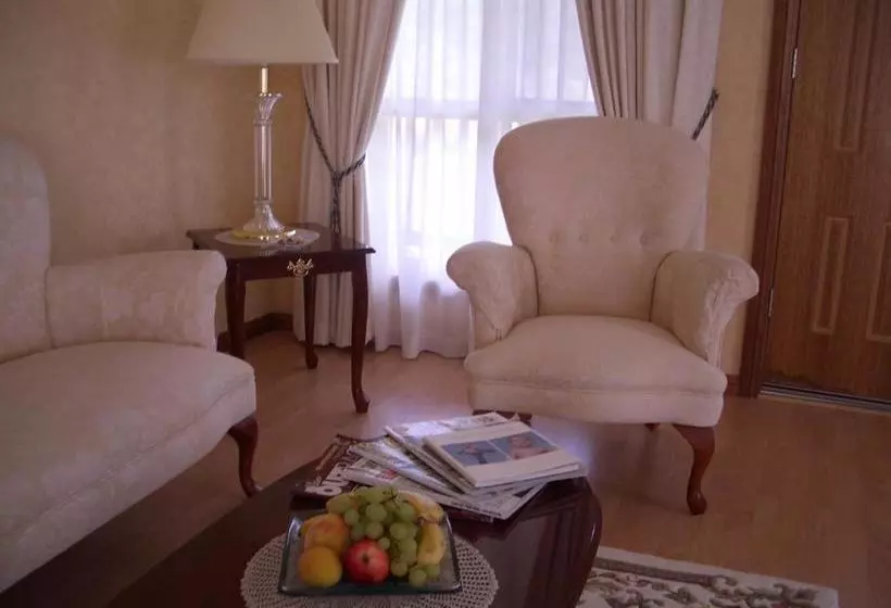 Aamiaismajoitus (B&B) Carolynnes Cottages