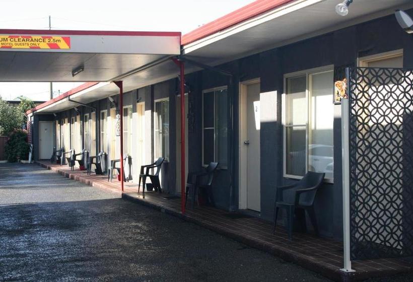 Benjamin Singleton Motel