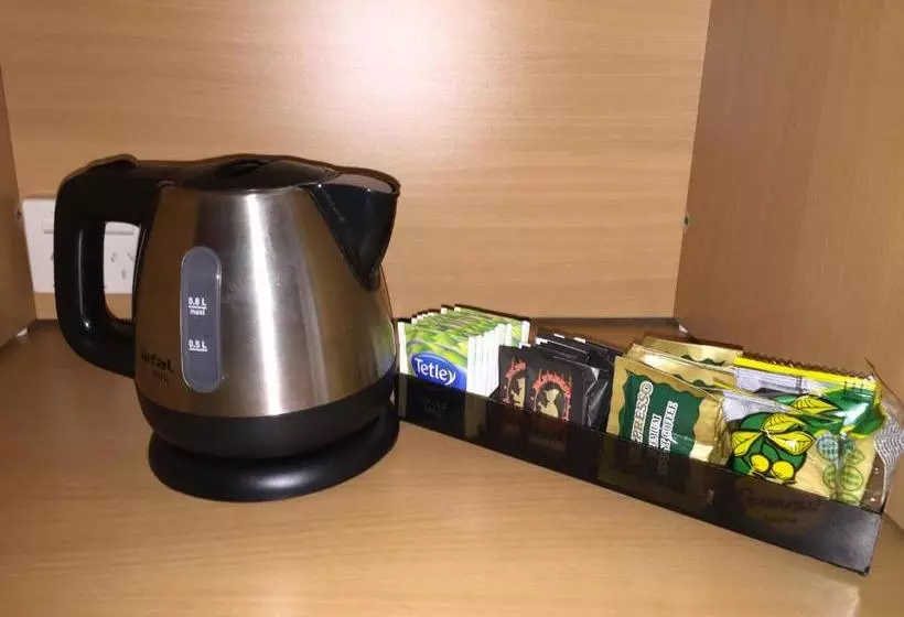 Benjamin Singleton Motel