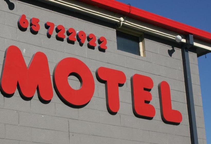 Benjamin Singleton Motel