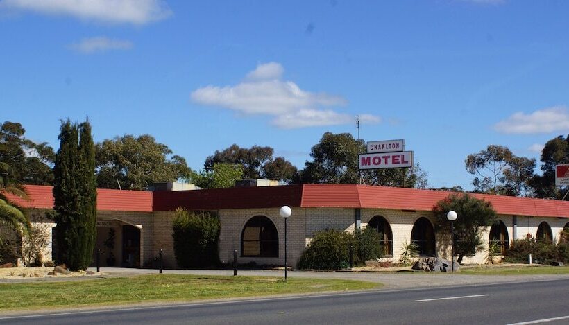 Charlton Motel