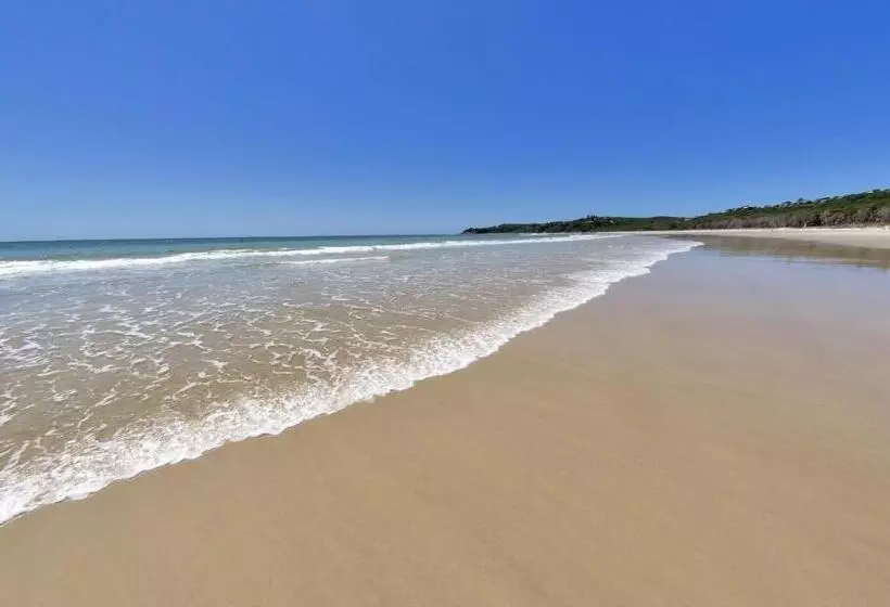 Hotelli Anchorage On Straddie