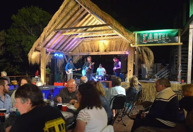 Отель Boogie Woogie Beach House