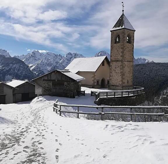 בית מלון כפרי Comelico