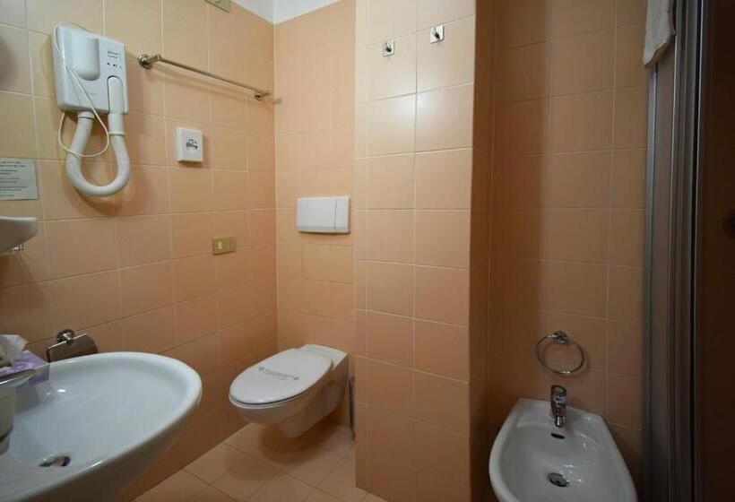 בית מלון כפרי Comelico