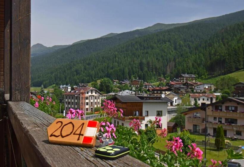 בית מלון כפרי Comelico