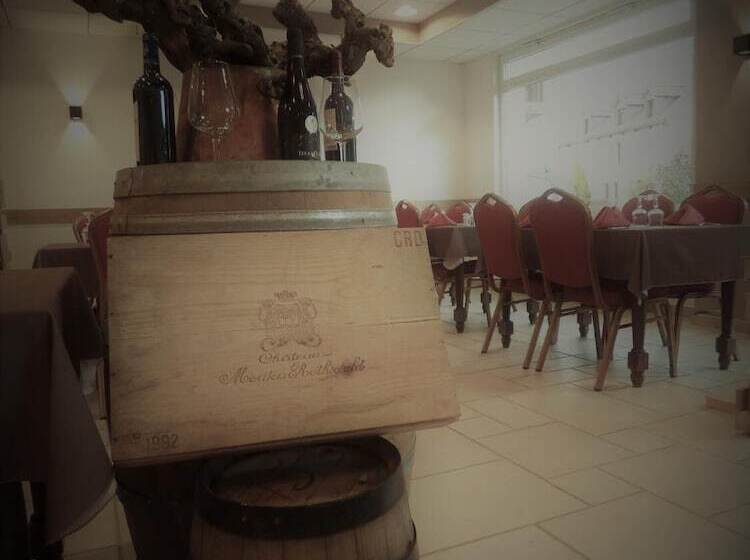 فندق Hôtel Restaurant Prunières