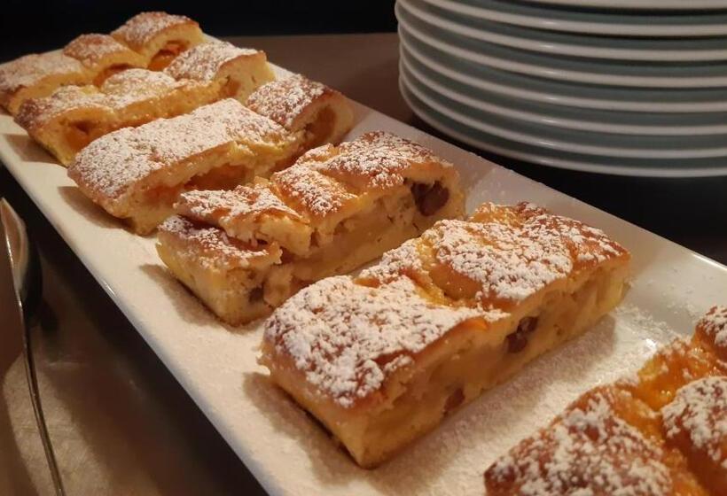 호텔 Margun   Apartments & Panoramarooms