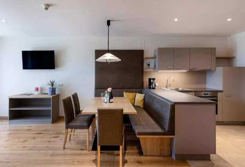 ホテル Margun   Apartments & Panoramarooms