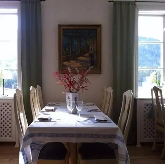 Hotelli Strandås B&b