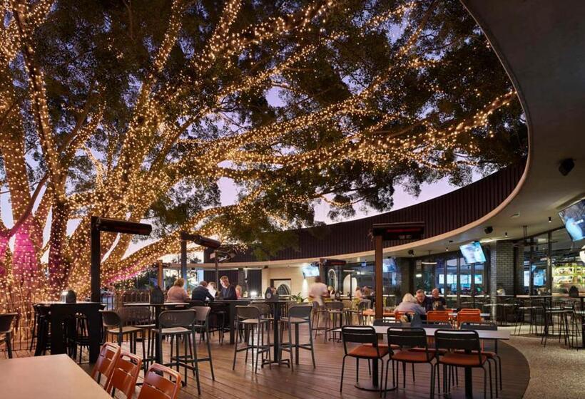 בית מלון כפרי The Brook By Nightcap Plus