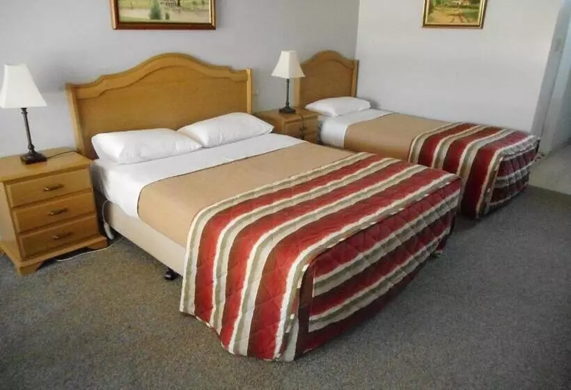 Motelli Acacia Rose Motor Inn