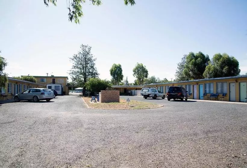 Artesian Motor Inn Under New Management Rams Motel