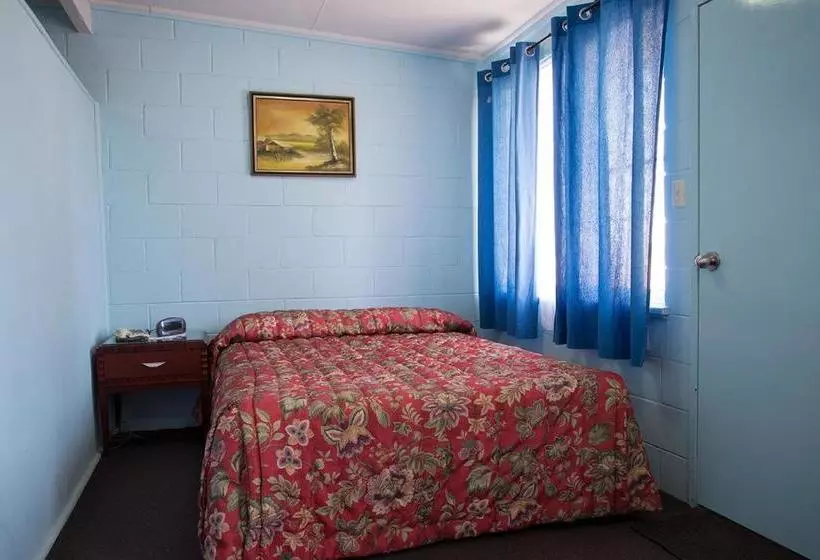 Artesian Motor Inn Under New Management Rams Motel