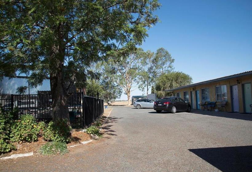 Artesian Motor Inn Under New Management Rams Motel