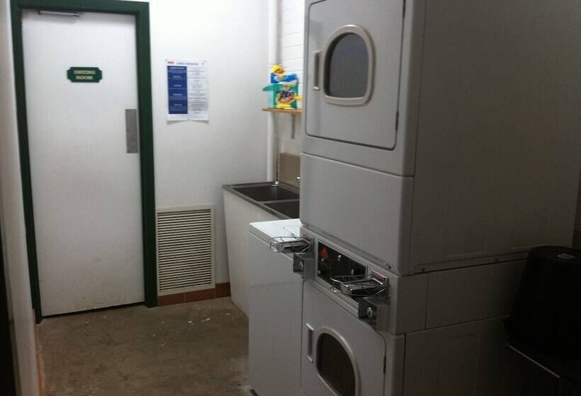 모텔 Mansfield Travellers Lodge