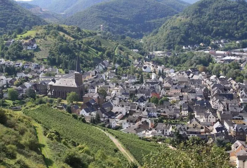 Majatalo Gästehaus Knaup