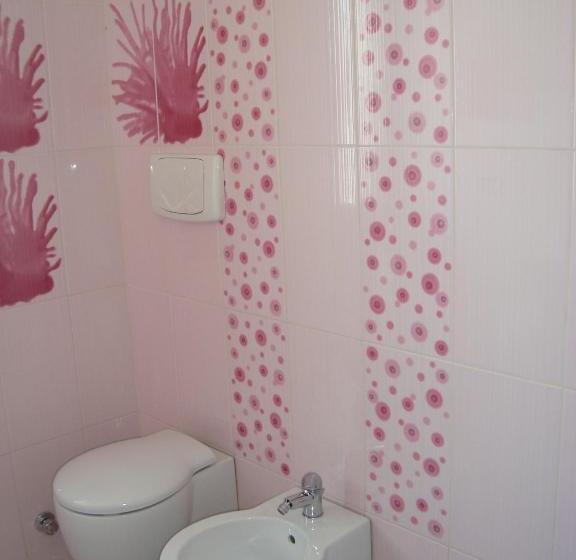 بنسيون Il Glicine