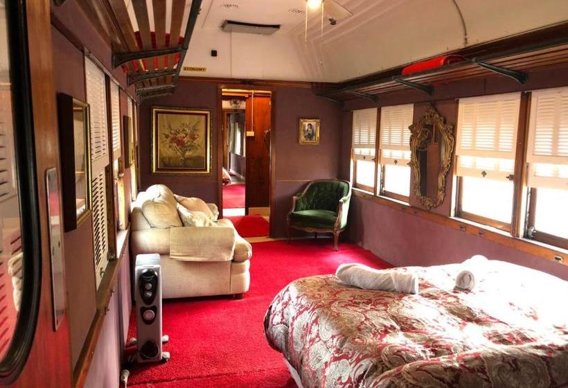 펜션 Krinklewood Cottage & Train Carriages