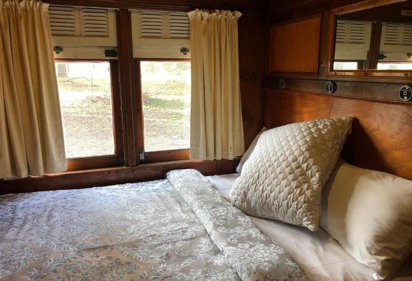 펜션 Krinklewood Cottage & Train Carriages