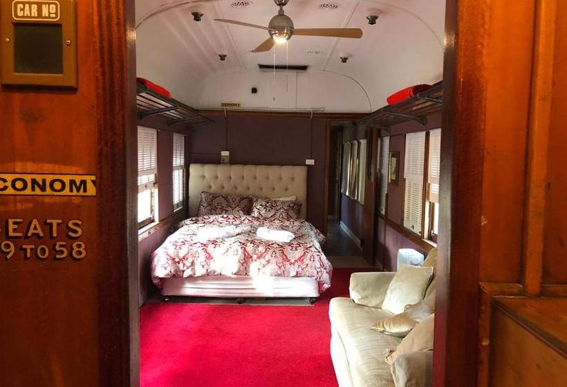 펜션 Krinklewood Cottage & Train Carriages