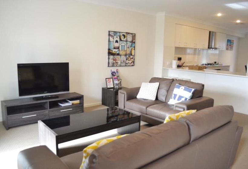 Pensione North Coogee Beach House