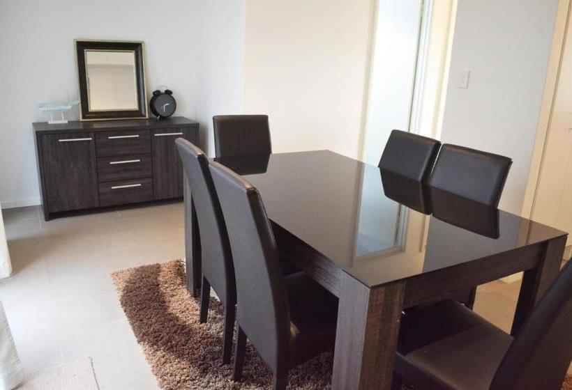 Pensione North Coogee Beach House