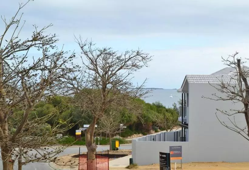 ペンション North Coogee Beach House