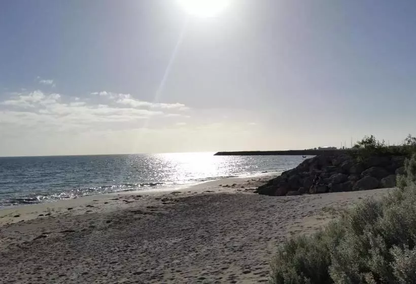 ペンション North Coogee Beach House