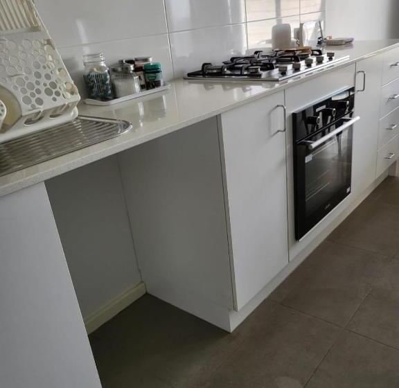 Pensione North Coogee Beach House