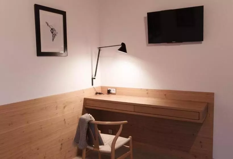 پانسیون Piltriquitron Lodging