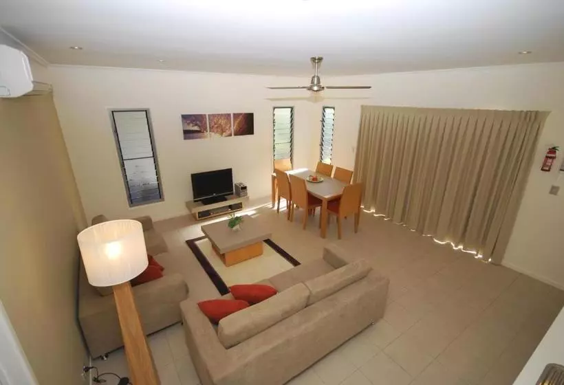 Lomakeskus Woodgate Beach Houses