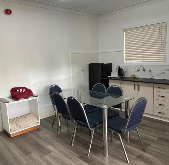 Tamworth Lodge Motel