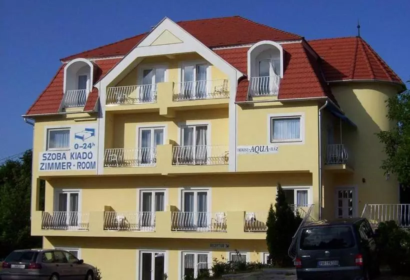تختخواب و صبحانه Aqua Ház Panzió 2