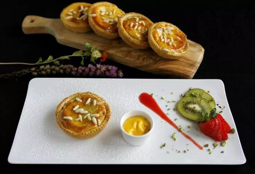 Hotelli 13 Comuni Ristorante E Albergo