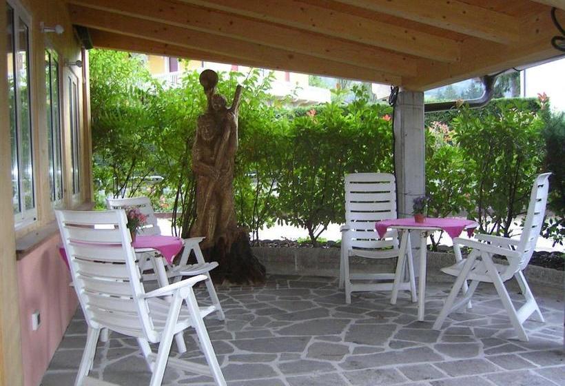 ホテル Albergo San Cristoforo