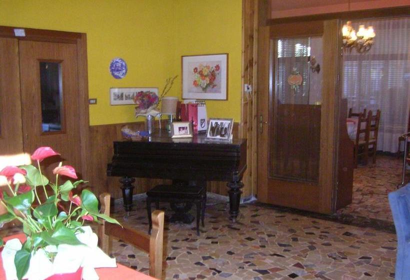 ホテル Albergo San Cristoforo