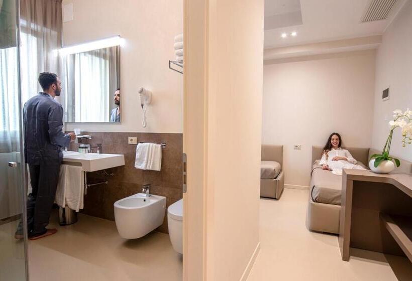 ホテル Beaurivage