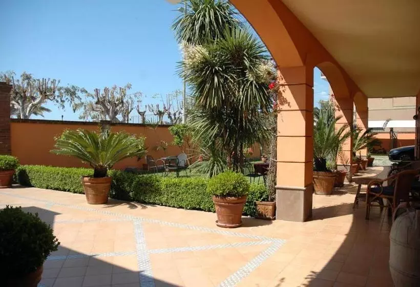 Hotelli Locanda Dei Trecento