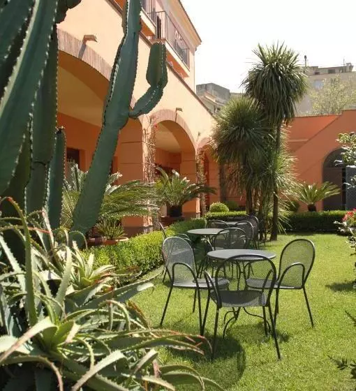 Hotelli Locanda Dei Trecento