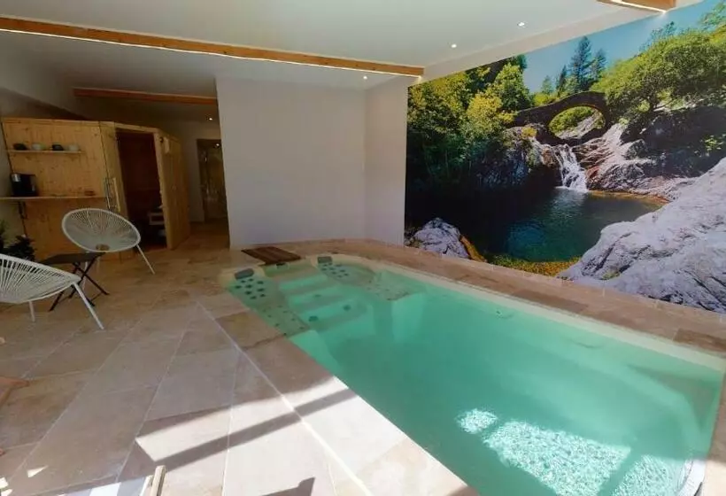 Hotelli Villa Elisa M