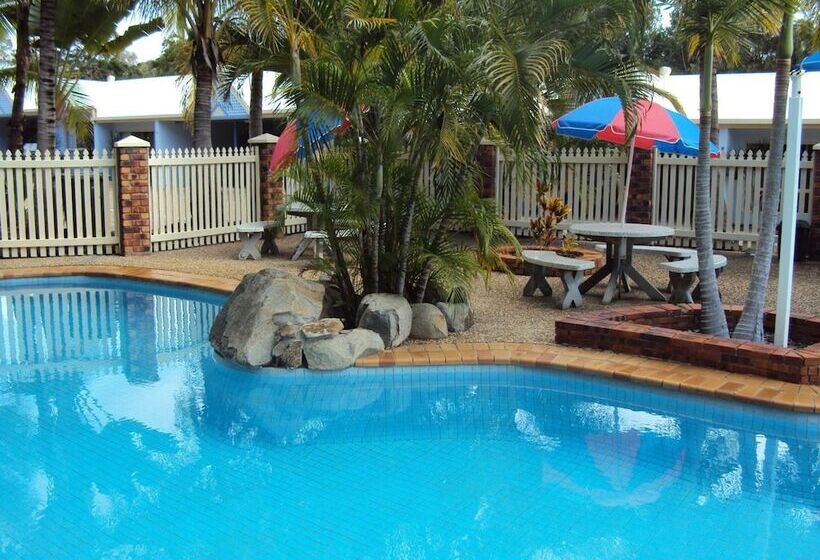 Palm Valley Motel And Self Contained Holiday Units