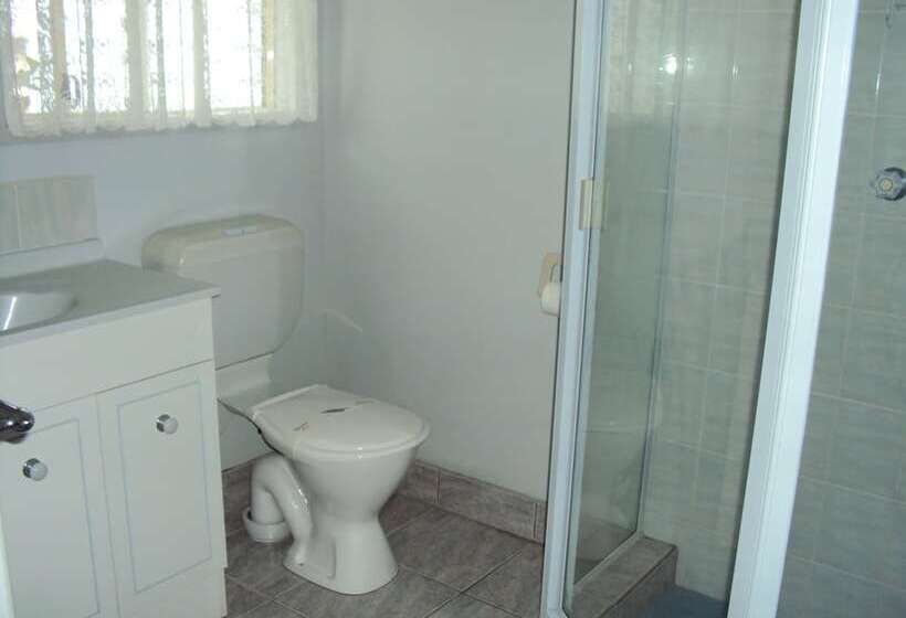 Palm Valley Motel And Self Contained Holiday Units