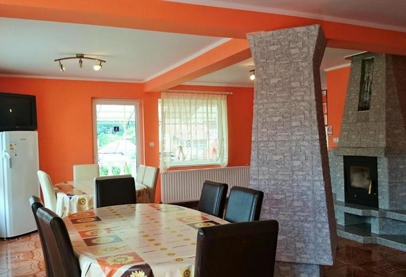 פנסיון Casa Flamingo