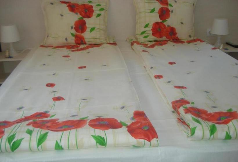 پانسیون Kupenova Guest House