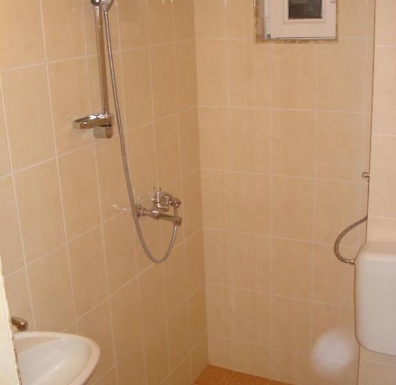 پانسیون Kupenova Guest House