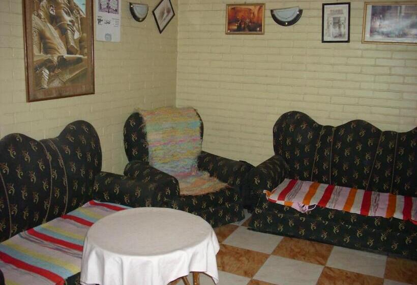 Ramsess Hostel