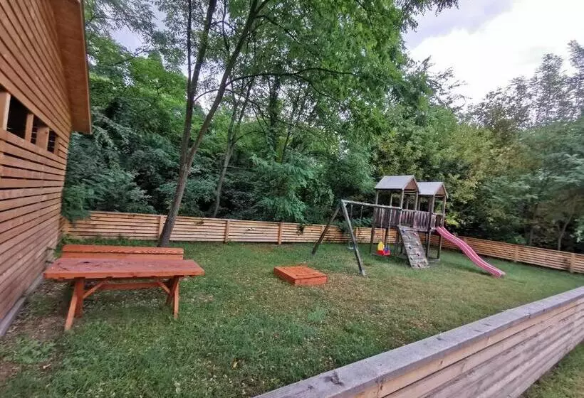 Aamiaismajoitus (B&B) Greenfield Panzió