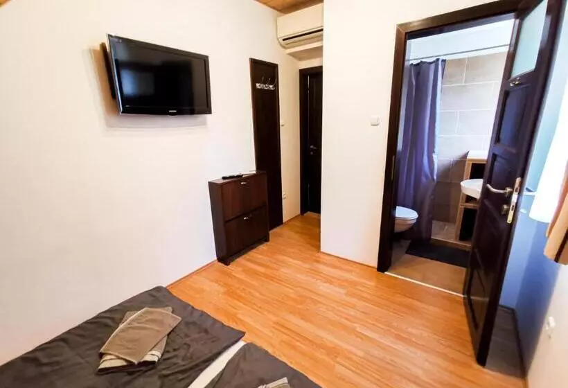 Aamiaismajoitus (B&B) Greenfield Panzió